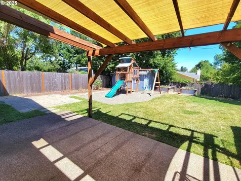 18454 SW Oakville Court Beaverton OR 97078