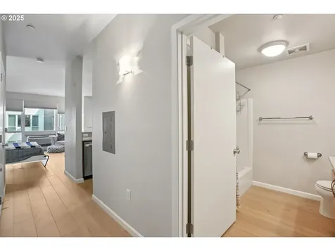 1125 NW 9th Avenue Portland OR 97209