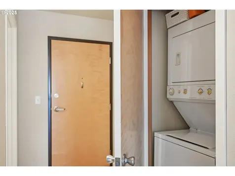 1125 NW 9th Avenue Portland OR 97209