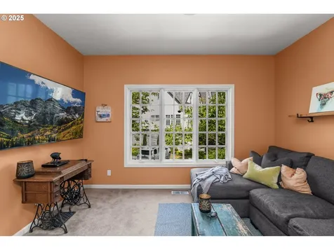 9946 NW Abbey Road Portland OR 97229