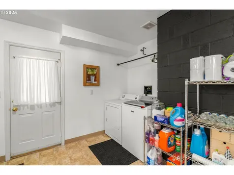 9946 NW Abbey Road Portland OR 97229