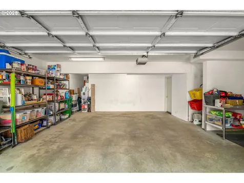 9946 NW Abbey Road Portland OR 97229
