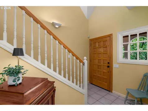 9946 NW Abbey Road Portland OR 97229