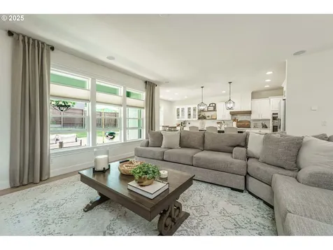 673 S 15th Court Ridgefield WA 98642