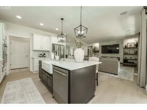673 S 15th Court Ridgefield WA 98642