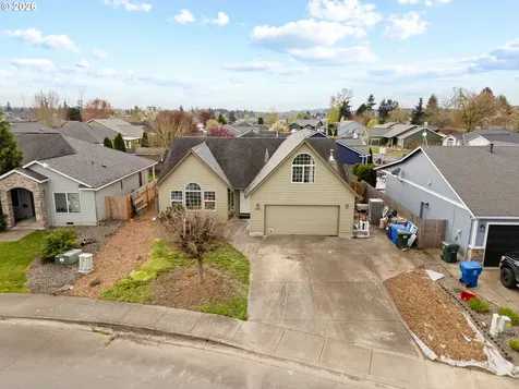 844 Hazel Street Jefferson OR 97352