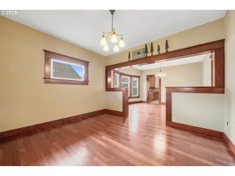 2309 7th Street Tillamook OR 97141