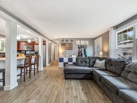 805 S King Street Seaside OR 97138