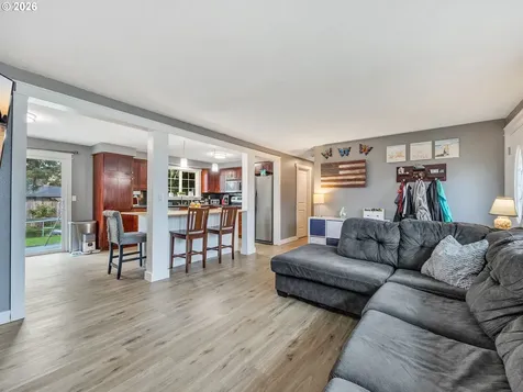 805 S King Street Seaside OR 97138