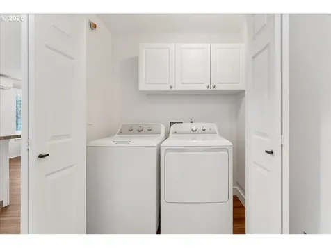 16571 NE Hoyt Terrace Portland OR 97230