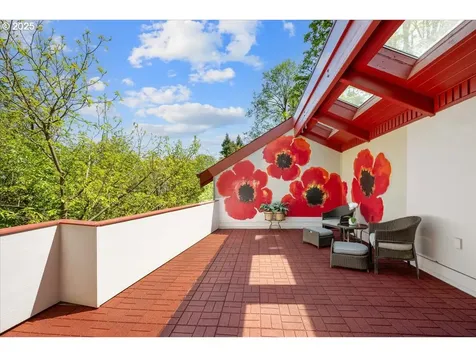 4908 SW Barnes Road Portland OR 97221