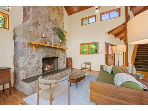 4908 SW Barnes Road Portland OR 97221