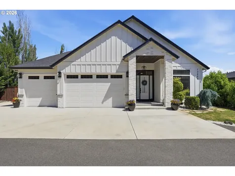 13806 NW 35th Court Vancouver WA 98685