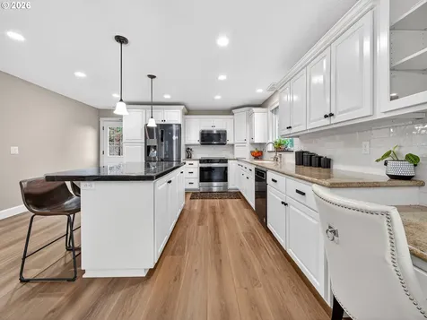 15379 SW Sunset Boulevard Sherwood OR 97140