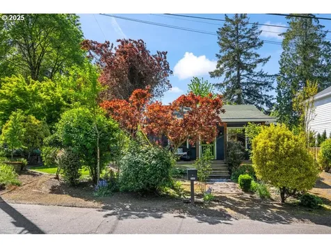 5341 SW 50th Avenue Portland OR 97221
