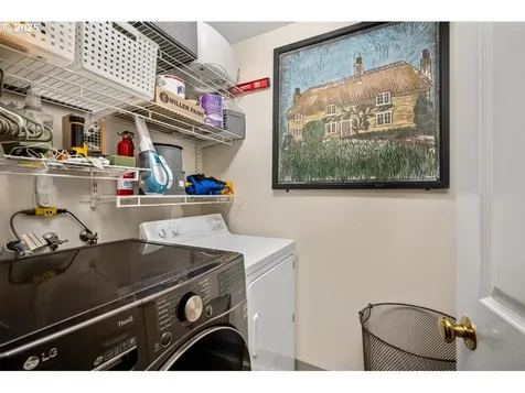 5341 SW 50th Avenue Portland OR 97221
