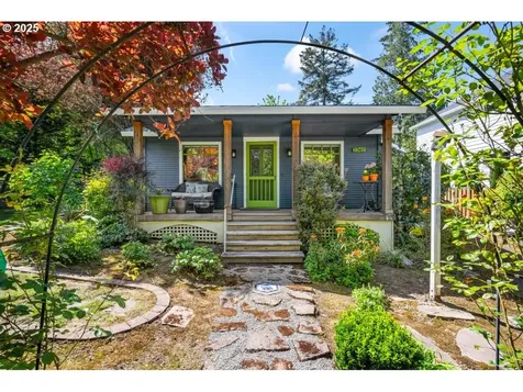 5341 SW 50th Avenue Portland OR 97221
