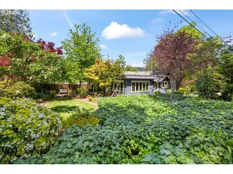 5341 SW 50th Avenue Portland OR 97221
