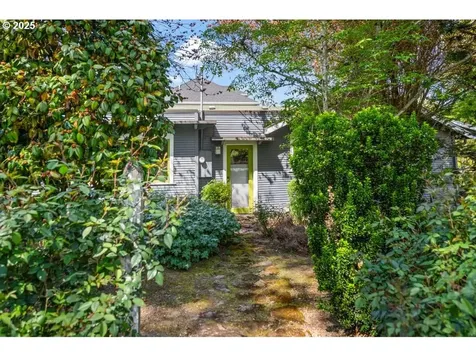 5341 SW 50th Avenue Portland OR 97221