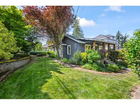 5341 SW 50th Avenue Portland OR 97221