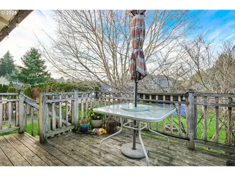 1660 SE Lewellyn Avenue Troutdale OR 97060