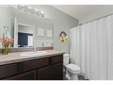 1720 Chinook Avenue Woodland WA 98674