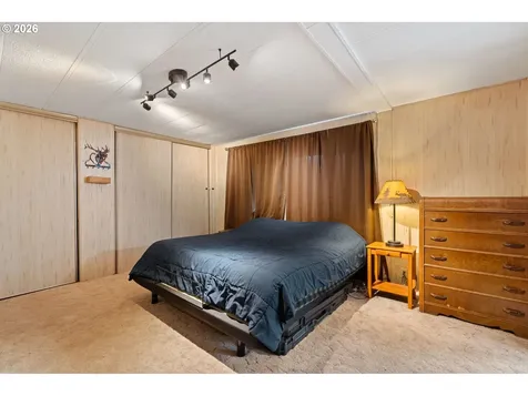 12 Rosenbach Lane Carson WA 98610