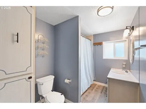 12 Rosenbach Lane Carson WA 98610