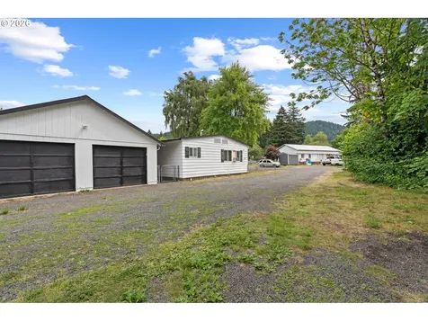 12 Rosenbach Lane Carson WA 98610