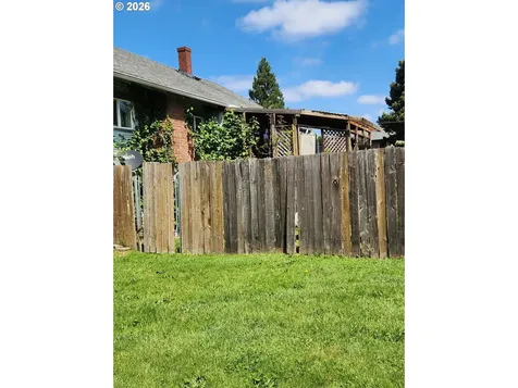 5107 N Vanderbilt Street Portland OR 97203