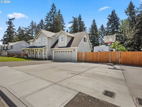 724 E 7th Street La Center WA 98629