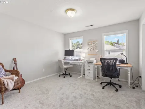 724 E 7th Street La Center WA 98629