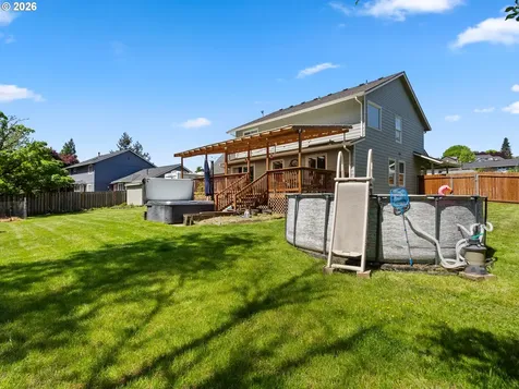 724 E 7th Street La Center WA 98629