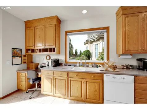 1789 Lake Shore Drive Eugene OR 97408