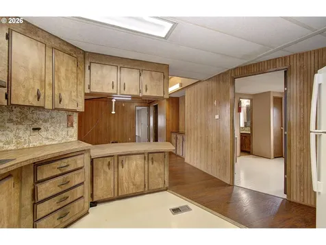 6811 NE 124th Avenue Vancouver WA 98682
