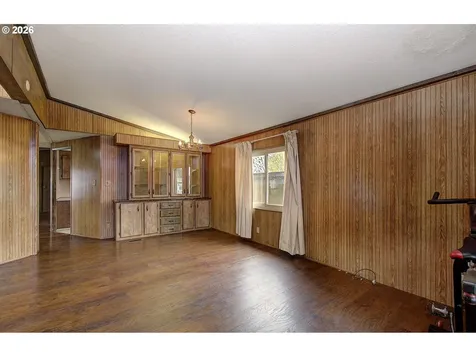 6811 NE 124th Avenue Vancouver WA 98682