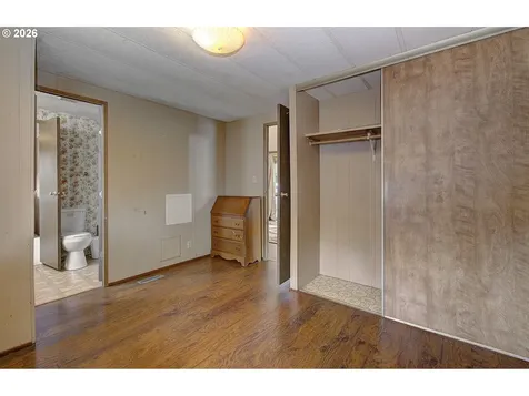 6811 NE 124th Avenue Vancouver WA 98682