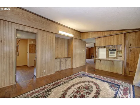 6811 NE 124th Avenue Vancouver WA 98682