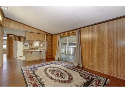 6811 NE 124th Avenue Vancouver WA 98682