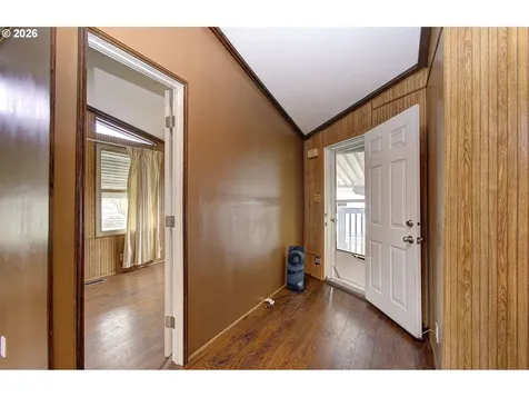 6811 NE 124th Avenue Vancouver WA 98682