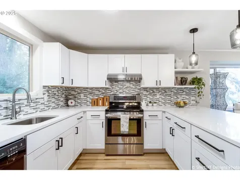 202 Foxtail Drive Eugene OR 97405
