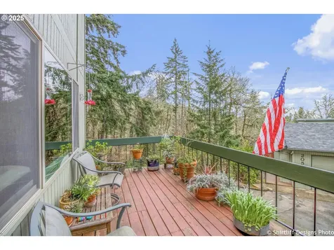 202 Foxtail Drive Eugene OR 97405