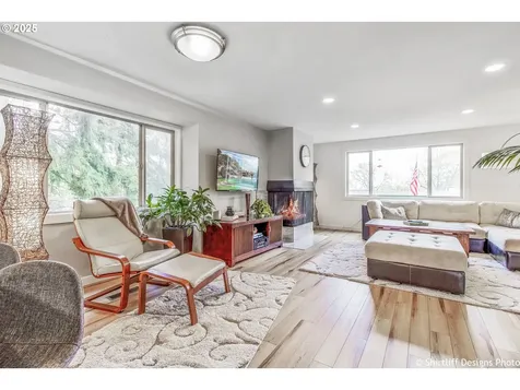 202 Foxtail Drive Eugene OR 97405