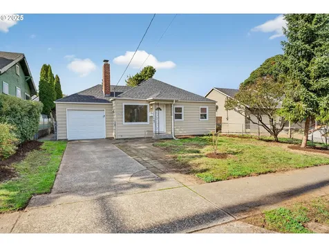 7817 N Delaware Avenue Portland OR 97217