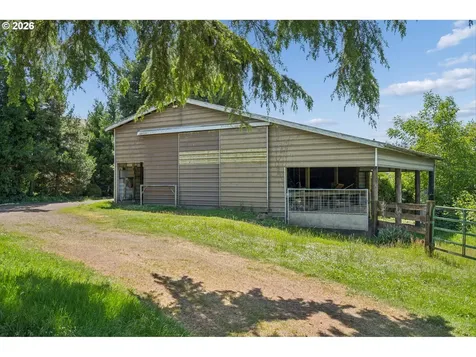 22016 Airport Road NE Aurora OR 97002