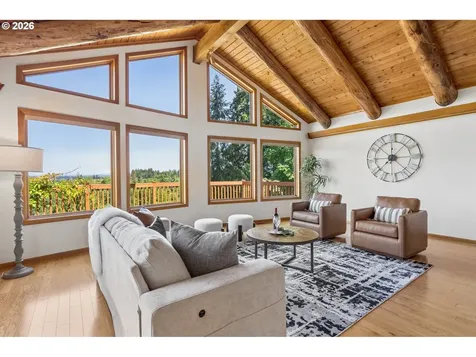 22016 Airport Road NE Aurora OR 97002