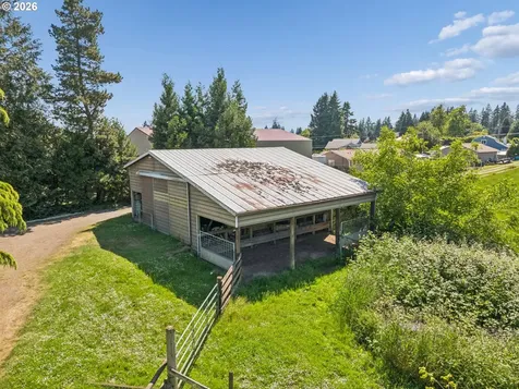 22016 Airport Road NE Aurora OR 97002