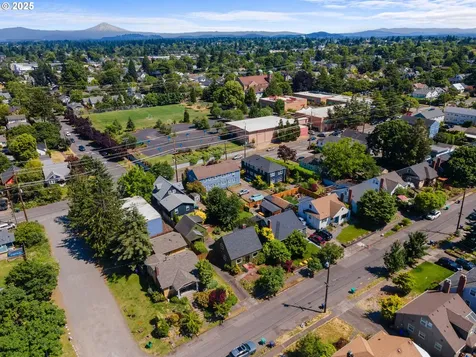 6736 N Haight Avenue Portland OR 97217