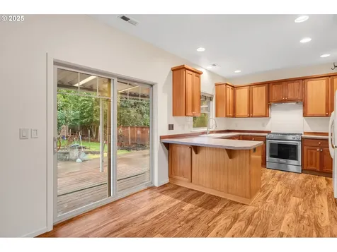 328 NW Sherman Street Sheridan OR 97378