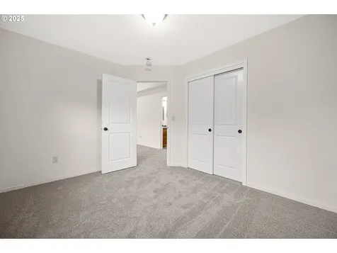 328 NW Sherman Street Sheridan OR 97378